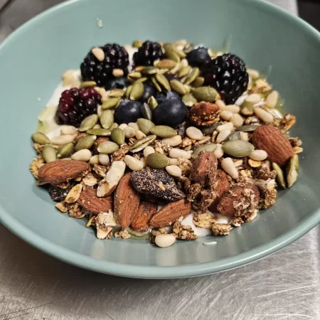 granola_bowl_tolpuddle_cafe